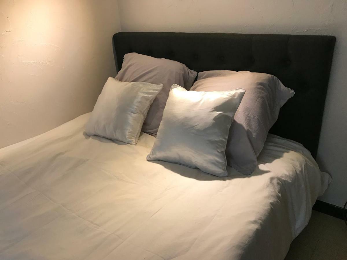 Studio 2 Pers En Vieille Ville Parking Gratuit - By La Source D'Orfee บูโลญ-ซูร์-แมร์ ภายนอก รูปภาพ